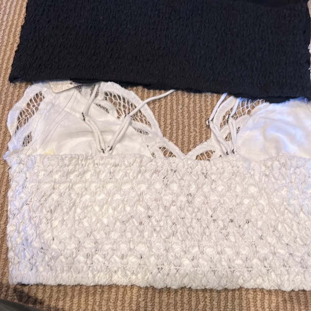208. NWT Free People Adella Black and White Lace Bralette Set - Picture 3 of 8